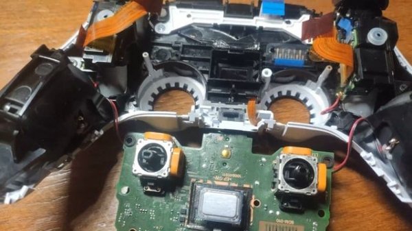 ДРИФТ СТИКОВ DUALSENSE PS5 РЕШЕНИЕ