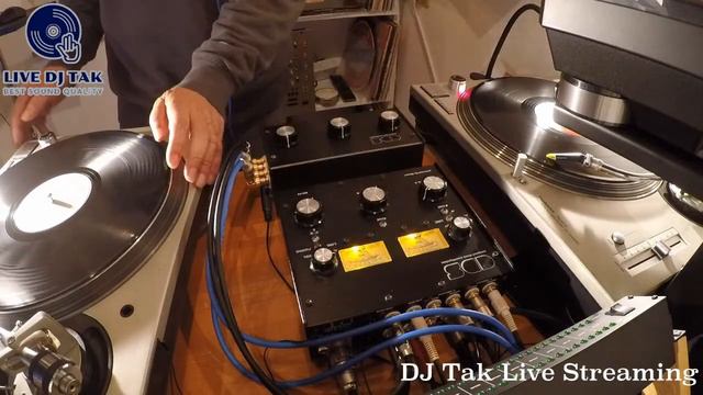 Deep Vocal House Mix DJ Live, Vinyl by Rotary Mixer【CDS】 смотреть онлайн