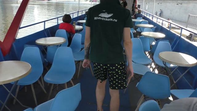 Прогулка по деловому центру «Москва-Сити» смотреть онлайн