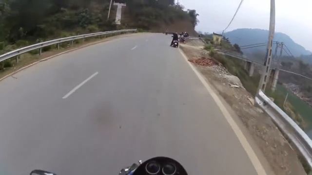 PCX CLUB VIET NAM - HANOI - NAMEO THANH HÓA CHẶNG 4 смотреть онлайн