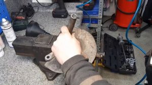 Daewoo Matiz. Замена переднего  ступичного подшипника