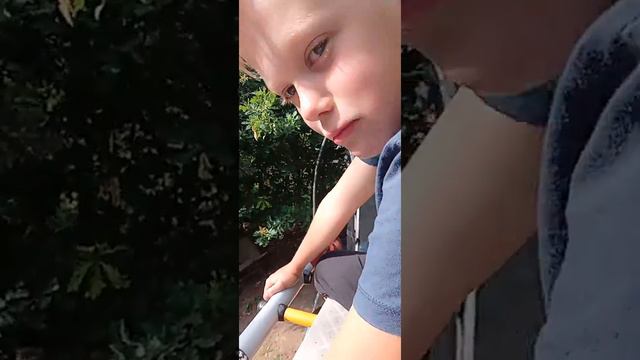 как правильно есть арбуз 🍉?????