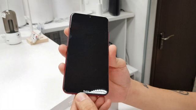 Обзор Xiaomi Redmi 8. Телефон с аккумулятором на 5000 mAh! смотреть онлайн