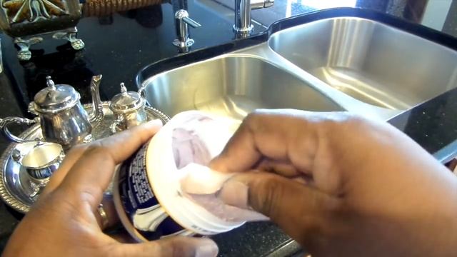 QUICK TIP | How To Clean Silver Using Wright's Silver Cream смотреть онлайн