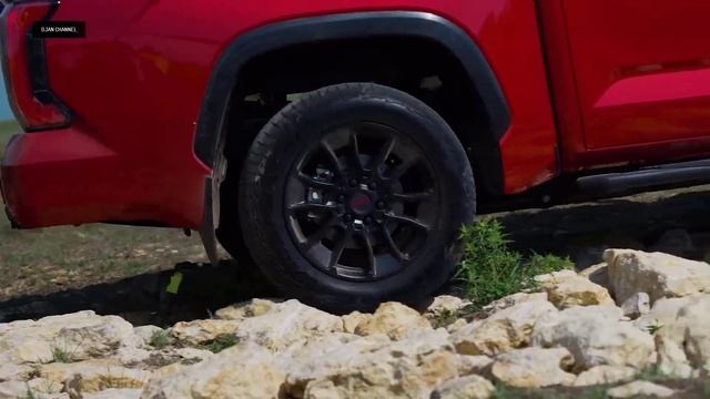2022 Toyota Tundra интерьер, экстерьер, драйв