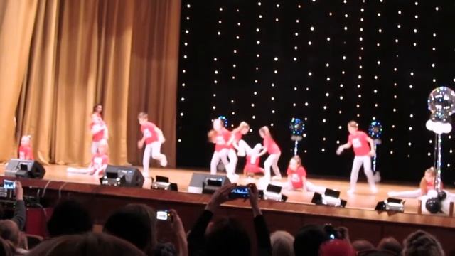 Танцевальная постановка Vitamin D - Танцевальный клуб Miridanse / Интересное рядом смотреть онлайн