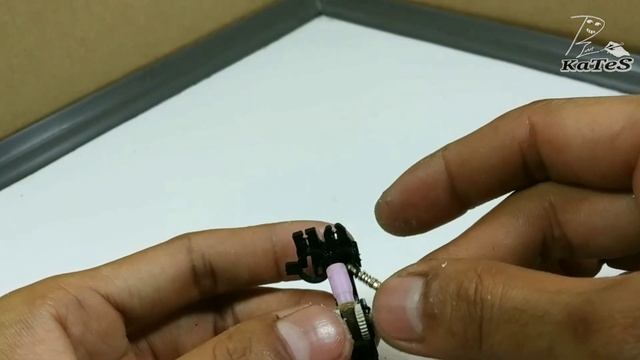 Membuat  Ironhide Autobots Dari Limbah Korek Gas