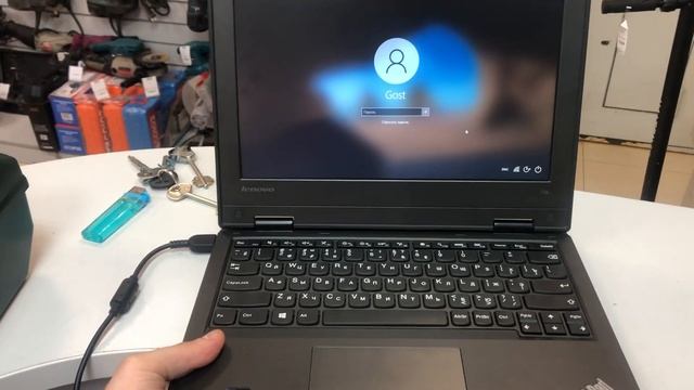 Ноутбук Lenovo E11 смотреть онлайн