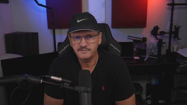 NAS, UNRAID, and TrueNAS - Which One Should You Use? смотреть онлайн