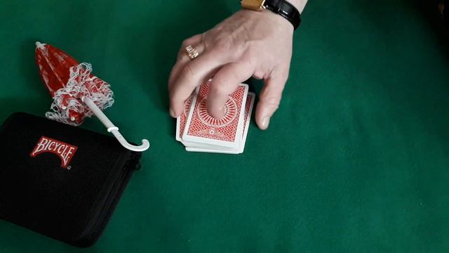 Если в игре, вы, увидите подобное движение, значит их минимум двое и у них всегда будет Джокер. смотреть онлайн