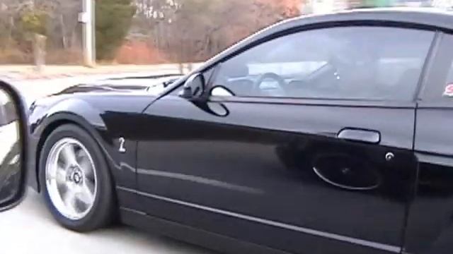 2003 SVT Mustang Cobra VS 2006 Procharged Mustang GT смотреть онлайн