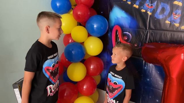 11 августа 2022 г. Стих для младшего брата. смотреть онлайн