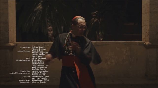 The New Pope - Cardinal Mario Assente dance смотреть онлайн