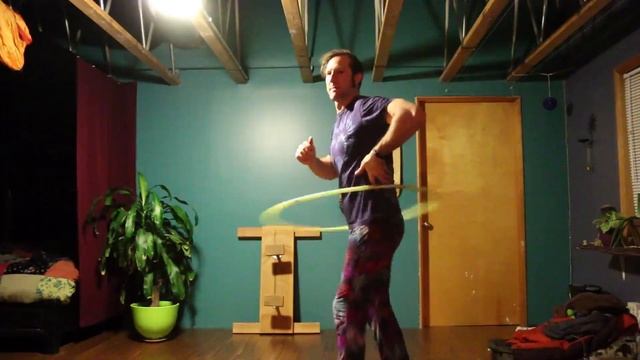 Learn how to Hoop in 2 minutes смотреть онлайн