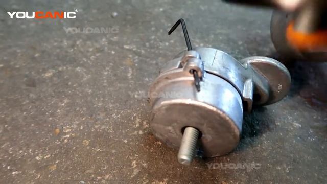 2011-2013 2.4L Hyundai Sonata Hybrid - Tensioner Pulley, Serpentine Belt, Stretch Belt Replacement смотреть онлайн