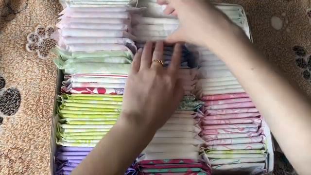 уборка в хранениях прокладок?? смотреть онлайн