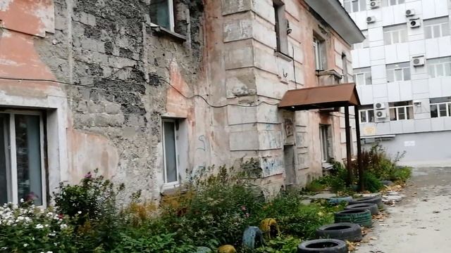 Ужасный дом в центре Южно-Сахалинска ⛔ смотреть онлайн