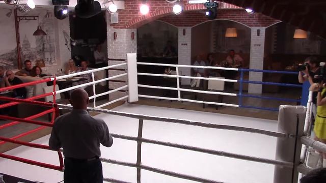Кафе "Любимый город" Вечер бокса часть 2 26.07.2014 смотреть онлайн