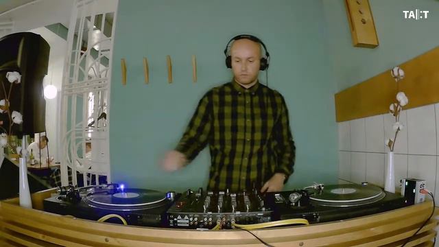 Пастарама @ Мне Мил Винил w/ Алексей Суханов смотреть онлайн