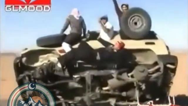 Психи меняют колёса на ходу / Psychos change the wheels in motion смотреть онлайн