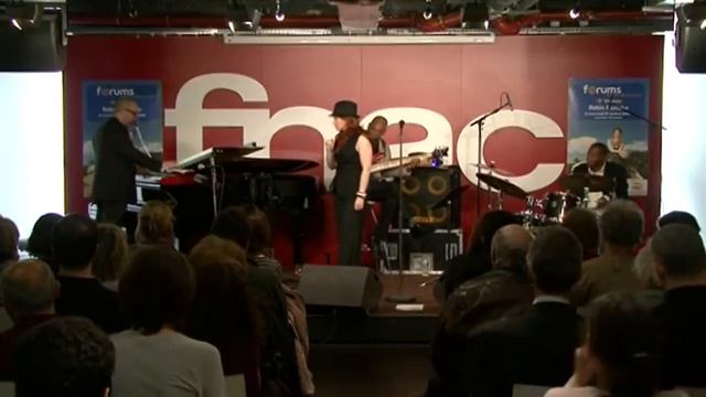 Showcase - Robin Mc Kelle - (4/4) - Fnac Paris Montparnasse смотреть онлайн