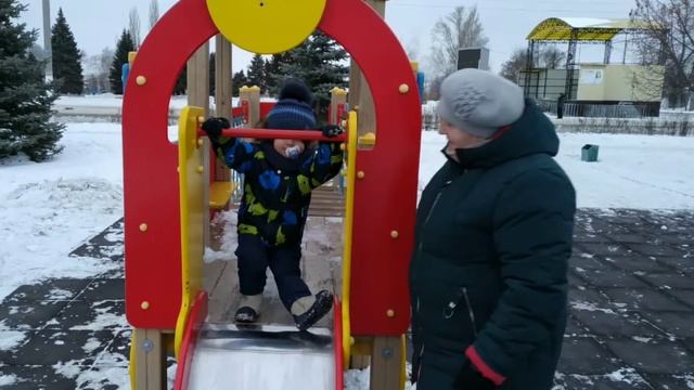 С Днём Рождения Крестник смотреть онлайн