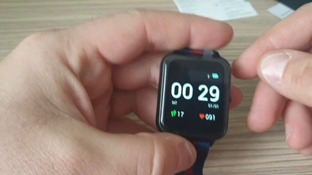 SmartWatch Lenovo S2 - unpacking/unbox and function смотреть онлайн