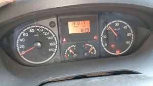 Моргает батарейка. ПЕЖО БОКСЕР