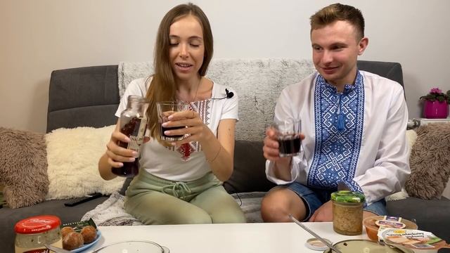 UKRAIŃCY PRÓBUJĄ POLSKIE POTRAWY. FLACZKI, KASZANKA, PULPECIKI. NASZE REAKCJE.