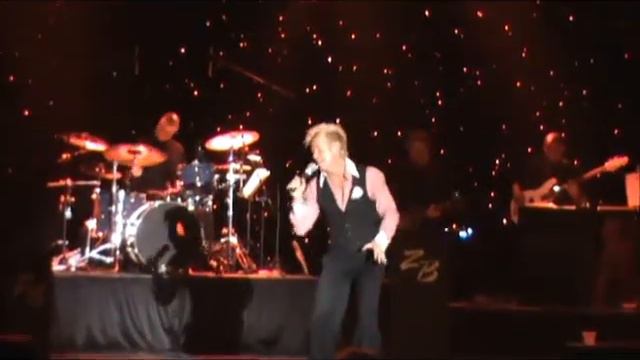 Zowie Bowie Big Band-Delilah смотреть онлайн