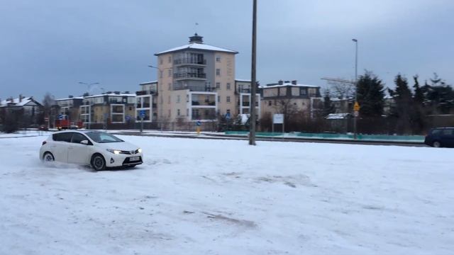 Toyota Auris 2014-2015 Drift смотреть онлайн