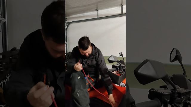 Управление автоматическими воротами пультом и с клавиши выключателя. смотреть онлайн