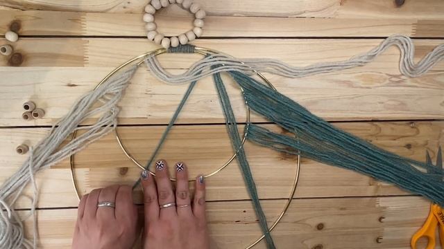 How to Make this Hoop and Yarn Wall Hanging with Craft Warehouse смотреть онлайн