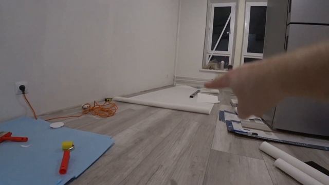 143. Делаем ремонт. Новое освещение кухни-гостиной, натянули потолки. ЖК Бунинские луга смотреть онлайн