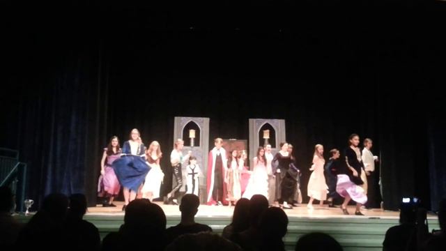 спектакль смотреть онлайн