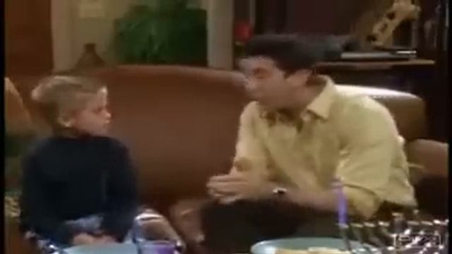 CoLe Sprouse Bloopers from FRIENDS смотреть онлайн