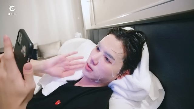 [C-LOG] 민희 CAM in BANGKOK? (MINHEE CAM in BANGKOK) l CRAVITY (크래비티) смотреть онлайн