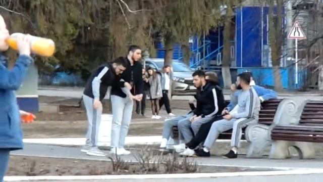 Ставим троеточие-как намек на встречу... смотреть онлайн