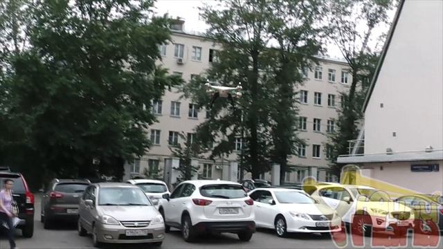 Запуск и полеты на квадрокоптере SYMA X8HC с камерой и барометром смотреть онлайн