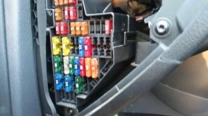 Замена предохранителя прикуривателя в Volkswagen Passat B6