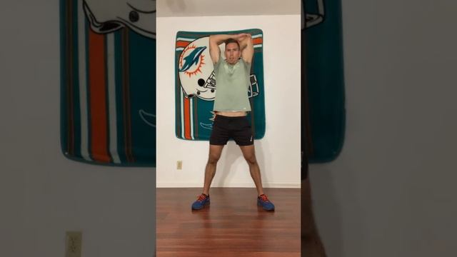 Warm-Ups and Stretches смотреть онлайн