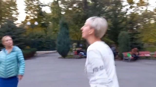 Ukraine,Харьков,танцы в Осени,"Ой,ты калины цвет" смотреть онлайн