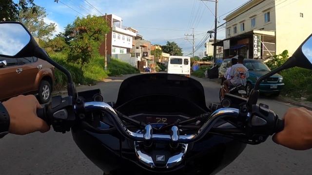 Honda PCX 160 - ABS (Test Ride) смотреть онлайн