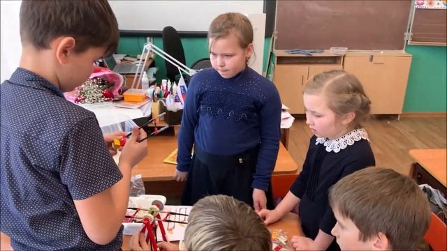 Проект "Колесо обозрения" Работа кружка "Робототехника и легоконструирование" март 2021 год смотреть онлайн