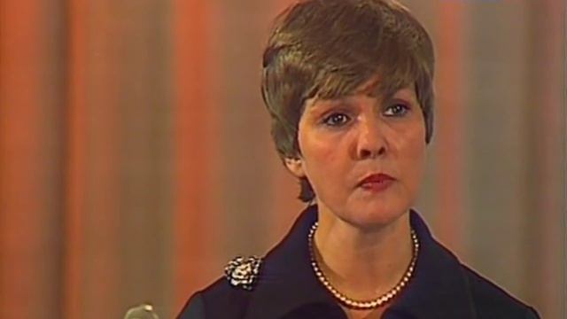 Белла Ахмадулина. Сон смотреть онлайн