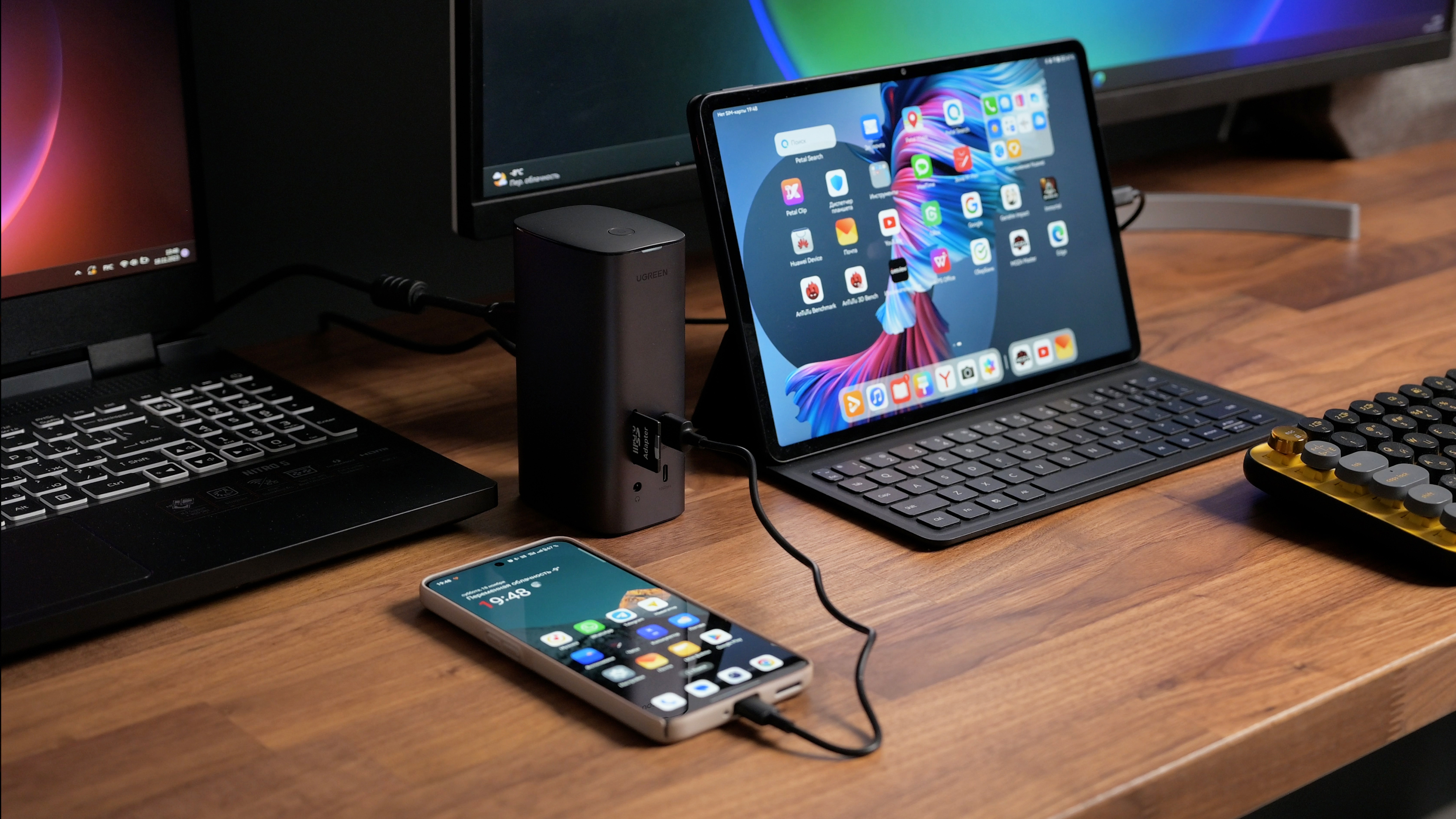 Прокачай свой MacBook! Тестирую мощную док-станцию UGREEN CM555 смотреть онлайн