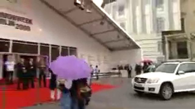 Mercedes-Benz Fashion Week Berlin and Dan Lecca смотреть онлайн