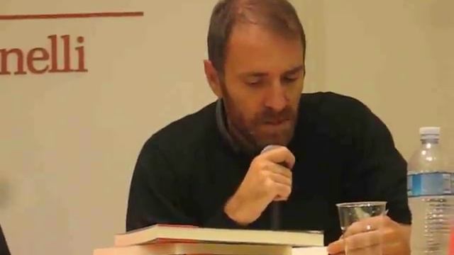 Valerio Mastandrea legge Sangue mio - parte prima смотреть онлайн