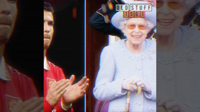 THE WORLD REACTED ABOUT QUEEN ELIZABETH'S PROXIMITY WITH CRISTIANO RONALDO смотреть онлайн