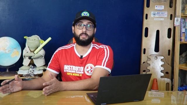 É preciso ter ensino superior para se tornar instrutor(a)? | #002 смотреть онлайн